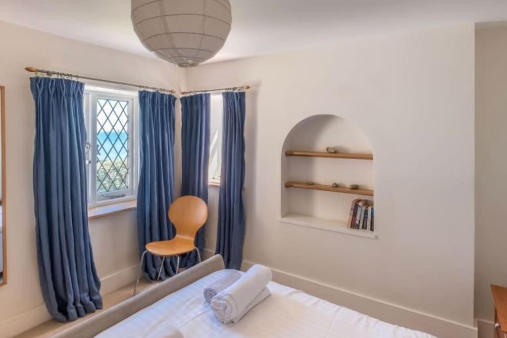 The Old Boat House, Seaview - Seafront Three Bedroom Cottage With Separate Two Bedroom Annexe Esterno foto
